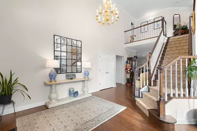 2809 Meadowview Court, Glenview, IL 60026 - Photo 4