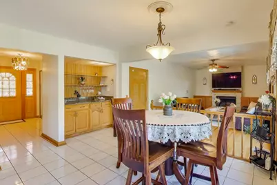 932 Kentucky Lane, Elk Grove Village, IL 60007 - Photo 14