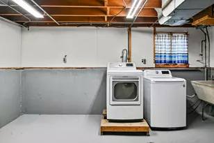 [Address not provided], Clarendon Hills, IL 60514 - Photo 14