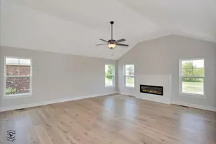993 Spring St, Manteno, IL 60950 - Photo 4