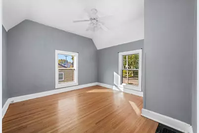 353 Wilcox Avenue, Elgin, IL 60123 - Photo 8