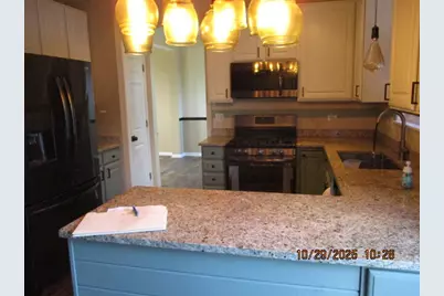 73 W Old Mill Trail, Antioch, IL 60002 - Photo 4