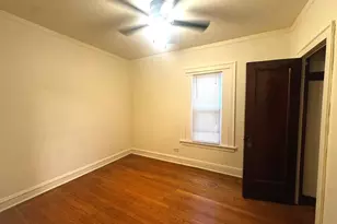 6937 S Merrill Ave, Chicago, IL 60649 - Photo 8