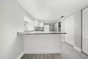 1400 N Lawndale Ave, Chicago, IL 60651 - Photo 4