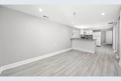 1400 N Lawndale Avenue, Chicago, IL 60651 - Photo 2