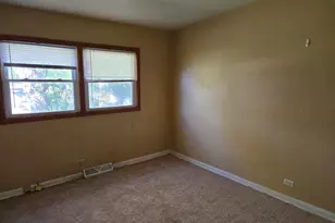 15944 Vera Ct, Oak Forest, IL 60452 - Photo 4