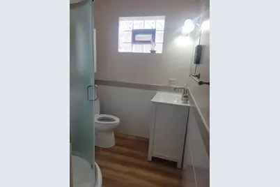 [Address not provided], Skokie, IL 60076 - Photo 20