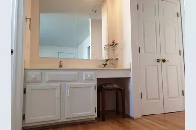 [Address not provided], Skokie, IL 60076 - Photo 18