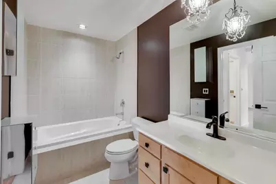 6951 N Western Avenue #F, Chicago, IL 60645 - Photo 22