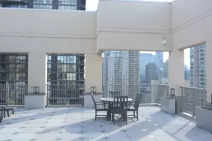 2 E Erie St, Chicago, IL 60611 - Photo 20