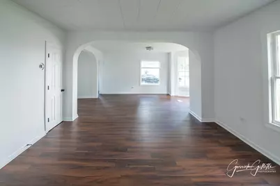 213 N Main Street, Sandwich, IL 60548 - Photo 4