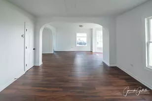 213 N Main St, Sandwich, IL 60548 - Photo 4