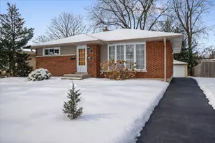 526 S Lewis Ave, Lombard, IL 60148 - Photo 2