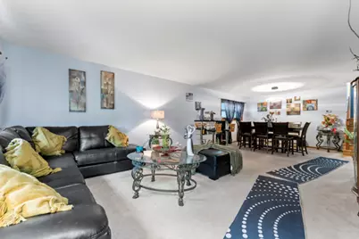 1895 Birch Street, Des Plaines, IL 60018 - Photo 2