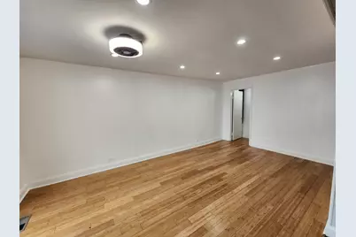 9407 Ironwood Lane, Des Plaines, IL 60016 - Photo 10