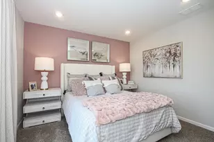 324 Kingsport Dr, South Elgin, IL 60177 - Photo 18