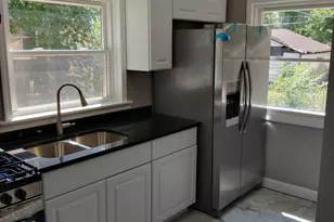 16726 Head Ave, Hazel Crest, IL 60429 - Photo 6