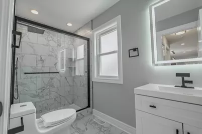 2252 Northgate Avenue, North Riverside, IL 60546 - Photo 14