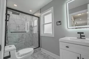 2252 Northgate Ave, North Riverside, IL 60546 - Photo 14