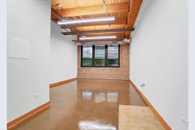 1806 W Cuyler Avenue #105, Chicago, IL 60613 - Photo 2