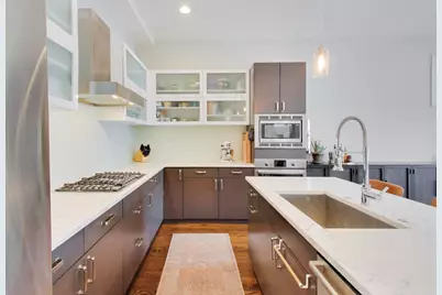 2910 W Palmer Street #2, Chicago, IL 60647 - Photo 8