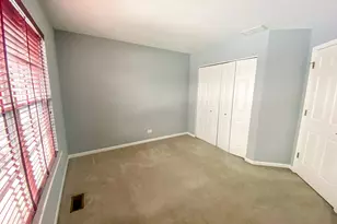 2249 Hudson Cir, Aurora, IL 60502 - Photo 10