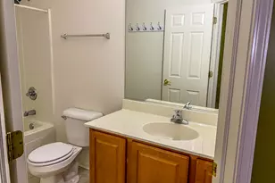 2249 Hudson Cir, Aurora, IL 60502 - Photo 16