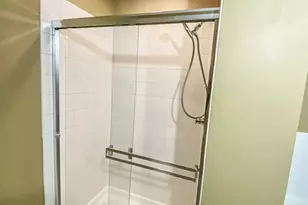 2249 Hudson Cir, Aurora, IL 60502 - Photo 18