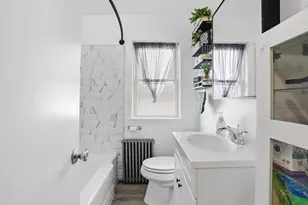 4039 Prairie Ave, Schiller Park, IL 60176 - Photo 12