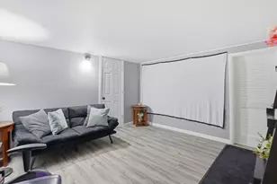 4039 Prairie Ave, Schiller Park, IL 60176 - Photo 22