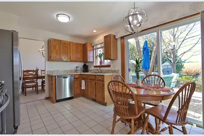 2020 Harrison Avenue, Mundelein, IL 60060 - Photo 8
