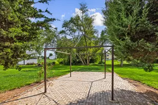 1858 David Ave, Joliet, IL 60433 - Photo 4