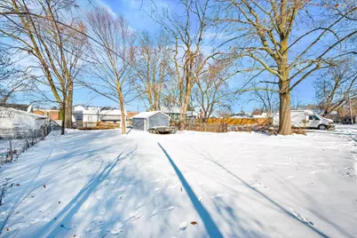 1406 W Walnut Street, Bloomington, IL 61701 - Photo 30