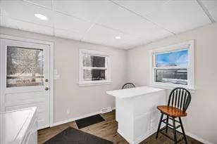 1406 W Walnut St, Bloomington, IL 61701 - Photo 12