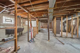 14235 S Dearborn St, Riverdale, IL 60827 - Photo 10