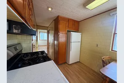 198 W Burlington Street, Riverside, IL 60546 - Photo 12