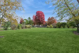 5592 Jennifer Ct, Yorkville, IL 60560 - Photo 4