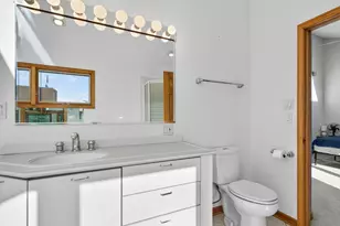 4523 W Crystal Lake Rd, McHenry, IL 60050 - Photo 20