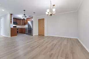 540 Biesterfield Rd, Elk Grove Village, IL 60007 - Photo 6