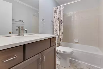 540 Biesterfield Road #B315, Elk Grove Village, IL 60007 - Photo 18