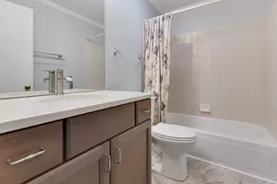 540 Biesterfield Rd, Elk Grove Village, IL 60007 - Photo 18