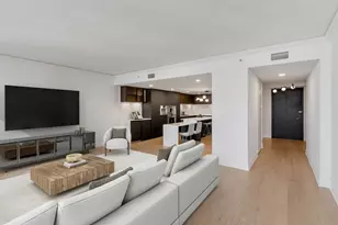 180 E Pearson St, Chicago, IL 60611 - Photo 4