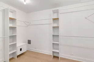 180 E Pearson St, Chicago, IL 60611 - Photo 16