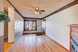 316 Linden Rd, Northbrook, IL 60062 - Photo 12