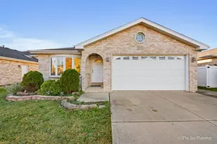 8508 S Oketo Ave, Bridgeview, IL 60455 - Photo 4