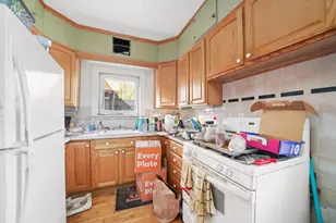 612 Hannah Ave, Forest Park, IL 60130 - Photo 2