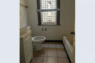 7731 S Laflin Street, Chicago, IL 60620 - Photo 6