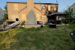 10 Lilac Ct, Bolingbrook, IL 60490 - Photo 4