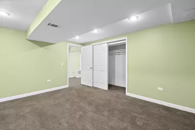 662 Waterbury Avenue, Gurnee, IL 60031 - Photo 36