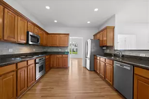 662 Waterbury Ave, Gurnee, IL 60031 - Photo 16